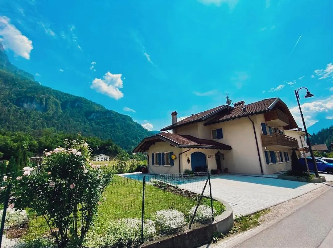 Guest house Camere Nordest Sudest- Conca Agordina Agordo